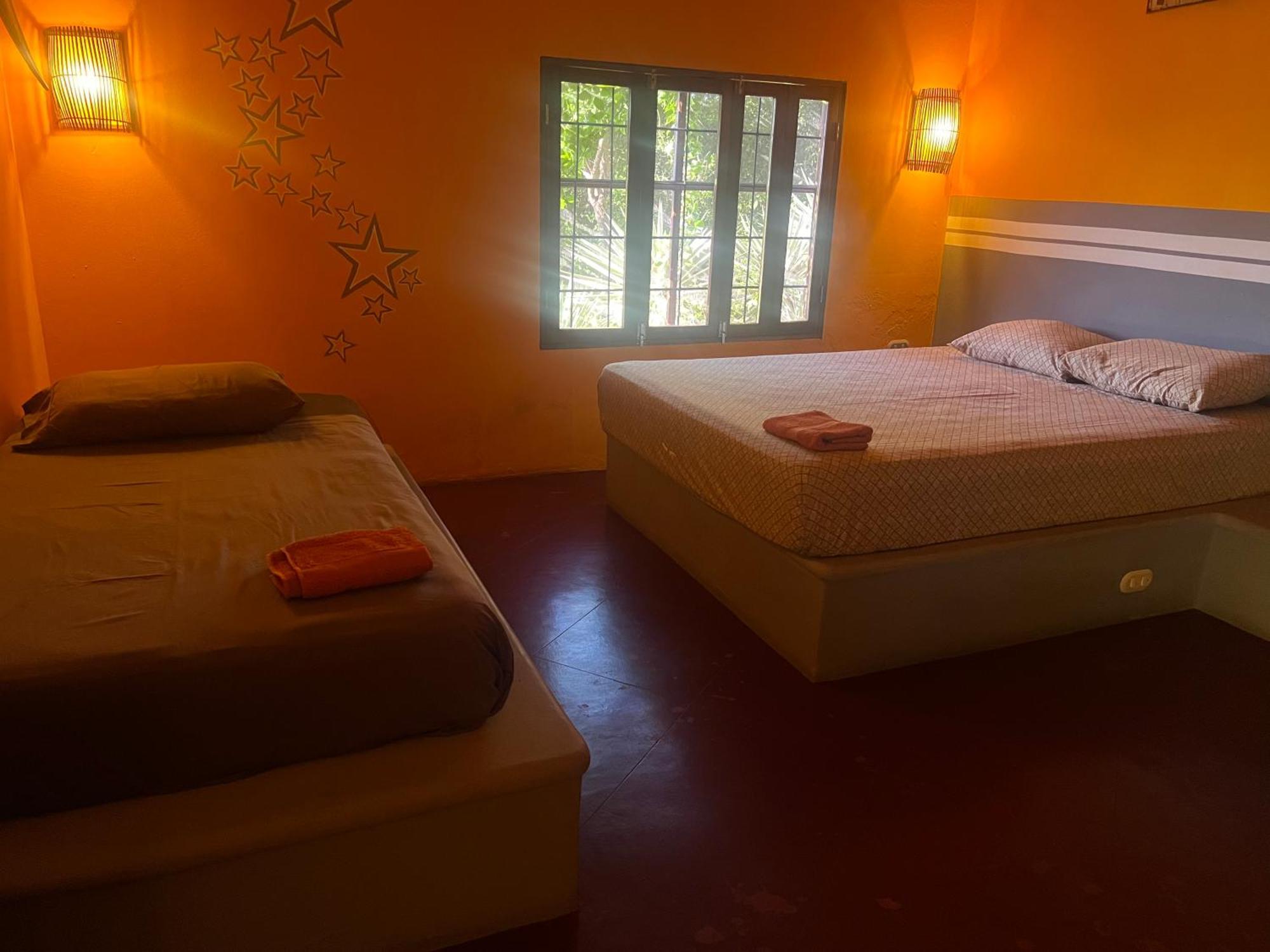 Buena Onda Backpackers Hotel San Juan del Sur Bagian luar foto