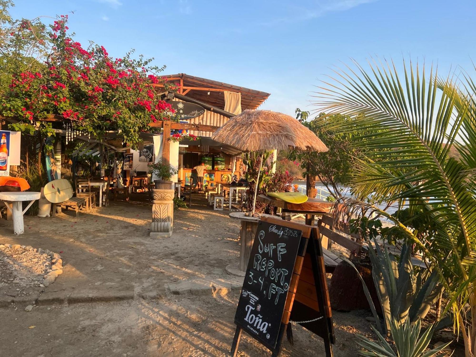 Buena Onda Backpackers Hotel San Juan del Sur Bagian luar foto