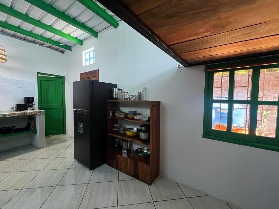 Buena Onda Backpackers Hotel San Juan del Sur Bagian luar foto